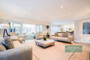 Photo 19- click for photo gallery